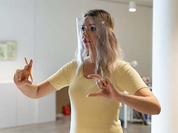 Инклюзивный мастер-класс на русском жестовом языке в Арт-галерее