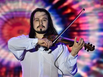Александр Рассказов и группа «Красная скрипка». Rock & Opera