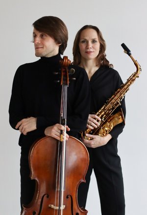 Концерт «Вокруг света за 80 минут» дуэта Sax_Cello Duo