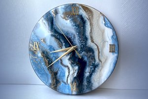 Часы. Срез камня. Мрамор