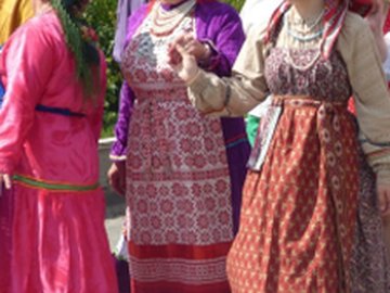 Народы Среднего Урала: Культура и традиции