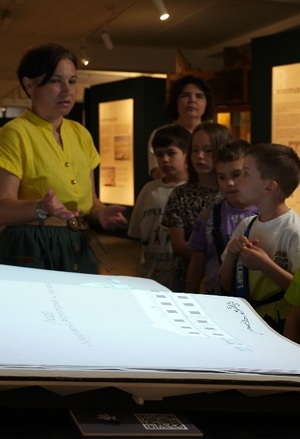 Занятие для детей «Сказ о том, как царь Петр город на берегу Исети построил»