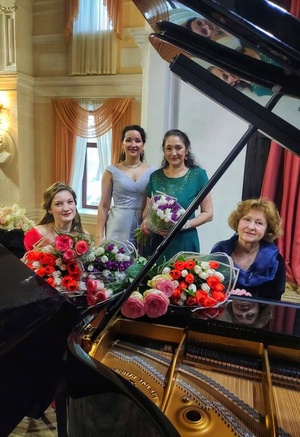 Бал-маскарад. Концерт вокально-инструментальной музыки