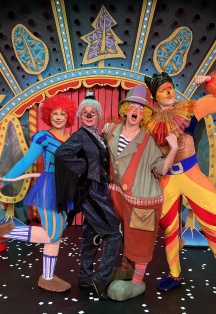 Лев и Мышка-Никудышка