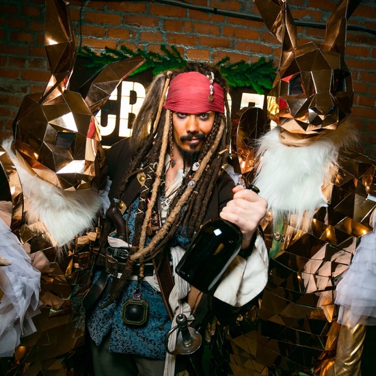 Карнавальная ночь: дискотека 00–10-х