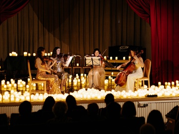 Мировые рок-хиты при свечах