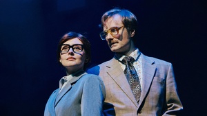 Музыкальная комедия "Служебный роман"