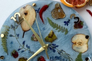 Часы. Летний микс