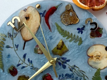 Часы. Летний микс