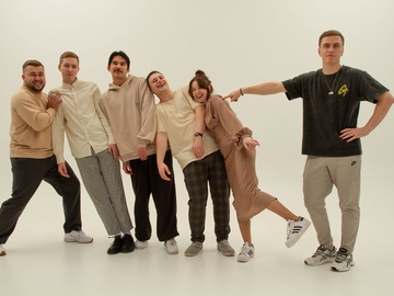 Не все дома