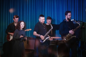 Елизавета Дюдяева и Roli Band. Джаз, проверенный временем: певица Нина Симон