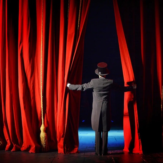 Поэма без героя