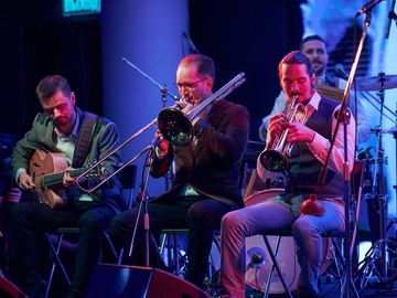 Kichin’ Jass Orchestra. Новоорлеанский джаз