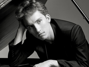 Лист. Первый фортепианный