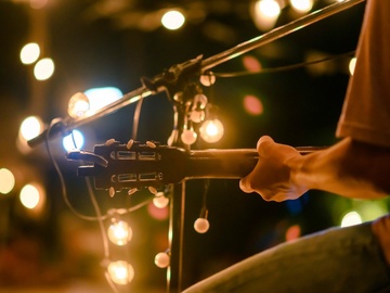 Мужчины заваривают