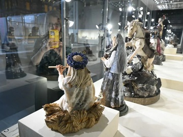 Кураторская экскурсия по выставке «Легенды камня»