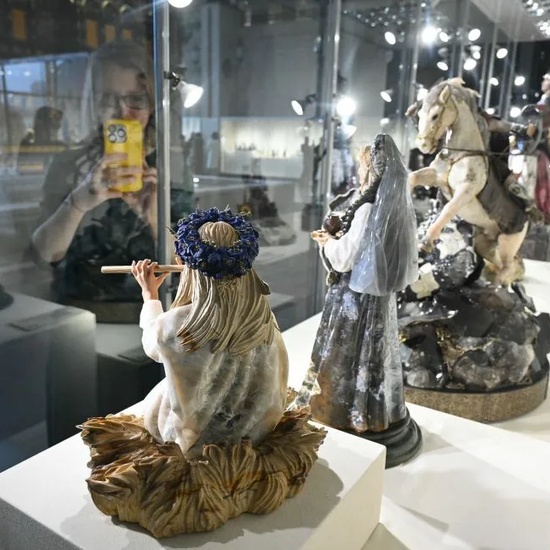 Кураторская экскурсия по выставке «Легенды камня»