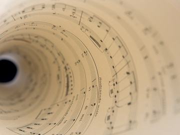 Что в имени тебе моём?...