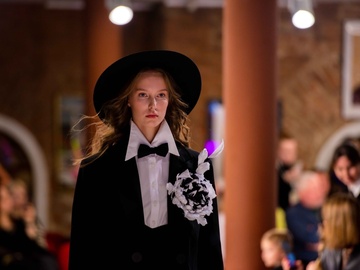 Неделя моды. 24 сезон. Ledies