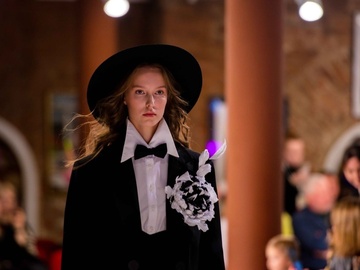 Неделя моды. 24 сезон. Ledies