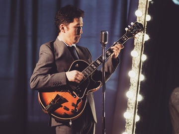 Квартет Данияра Баяманова. Клэптон, Стинг, Пресли