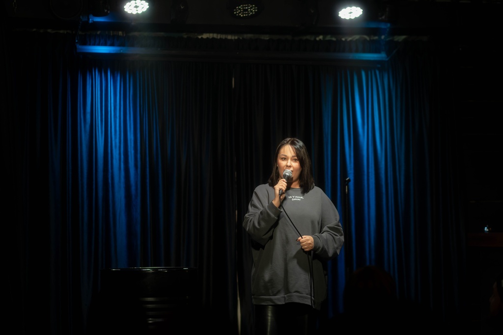 Два крутых комика