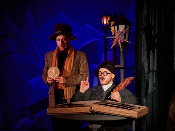 В полночь у чуланчика