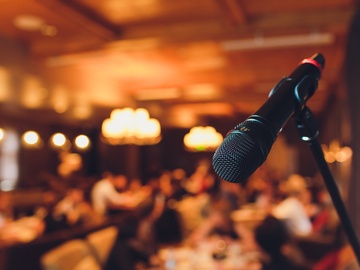 Больно смотреть