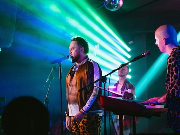 Электрослабость