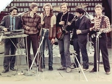 Квартирник-воспоминание: о группе Каталог с участием Владимира Бегунова из группы Чайф