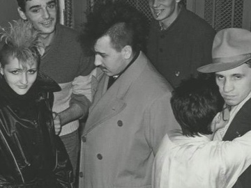 Лекция-экскурсия «Свобода и мода: сценические костюмы советской рок-сцены»