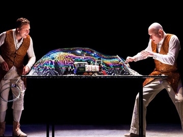 Испанский театр мыльных пузырей CLINC (Порт-Авентура)