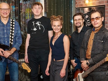 Red Satchel, The Travelling Orchestra, Riverside Trio