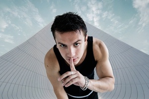 NЮ. Юрий Николаенко