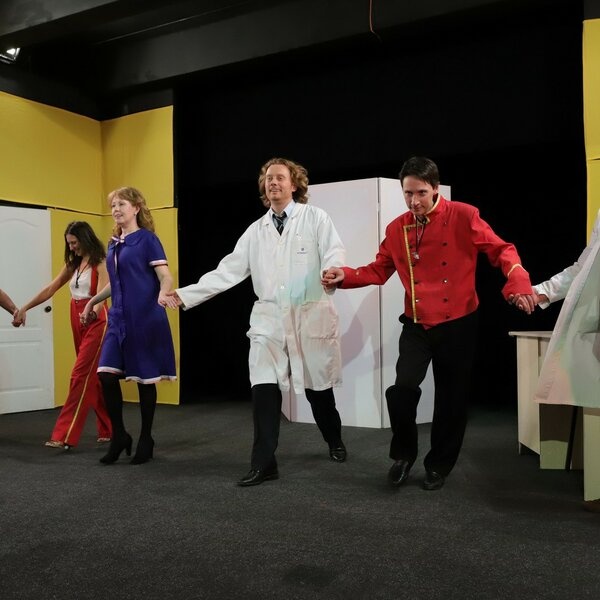 Я ваша мать