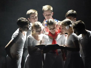 Сорок первый... Выпускной