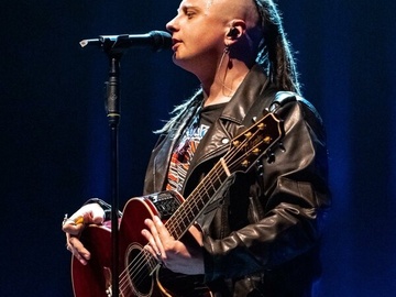 Вася Беля. Концерт со струнными