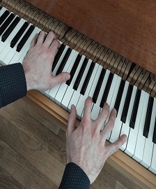 Музыкально-литературная композиция «Звуки Весны». Голос. Фортепиано. Слово