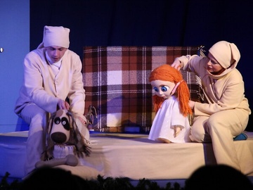 Как Маша поссорилась с подушкой