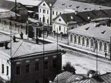 Музейная пешеходная экскурсия «От Соборной до Водочной»