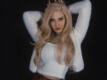 Dead Blonde