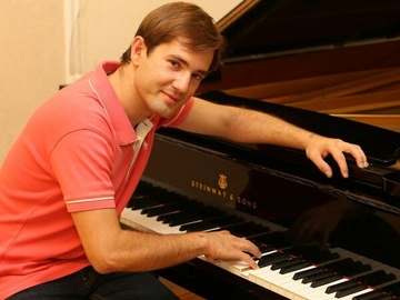 Абонемент № 35. Фортепианная галерея Владислава Чепиноги