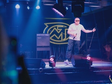 Сателлит