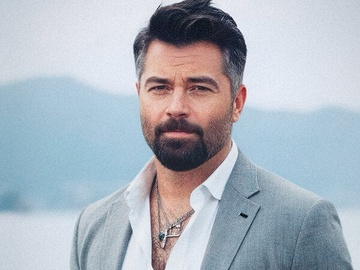 Алексей Чумаков