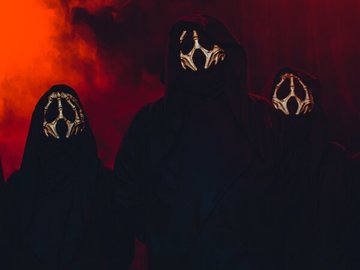 Birth of the Monolith