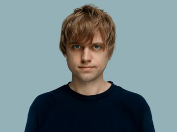 Ваня Усович