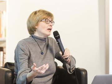 Майя Кучерская. Русский писатель в эпоху перемен