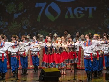Концерт государственного Омского русского народного хора